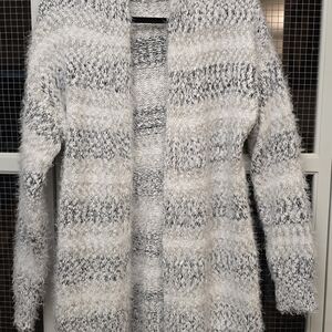 Absolutely Famous Women's Black and White Cardigan